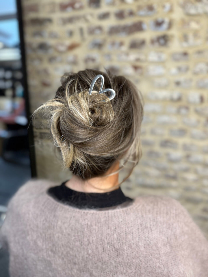 C-line Haarpin Hart Goud Groot